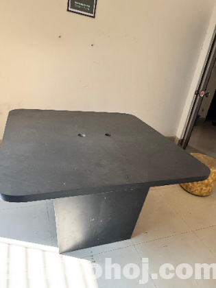 Meeting Table  — 4ft / 4f